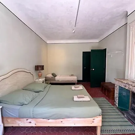 Villa Magdala-Chambre D'Hote-Suite ベッド・アンド・ブレックファスト イエール